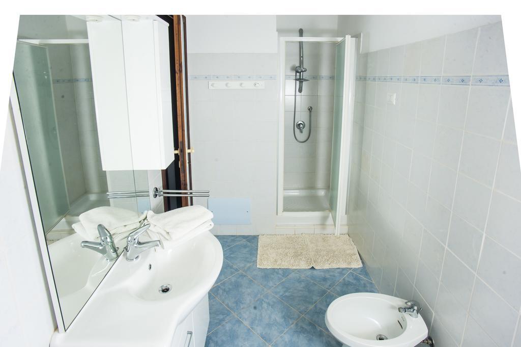 סנטה מרגריטה די פולה Villa Annuz חדר תמונה